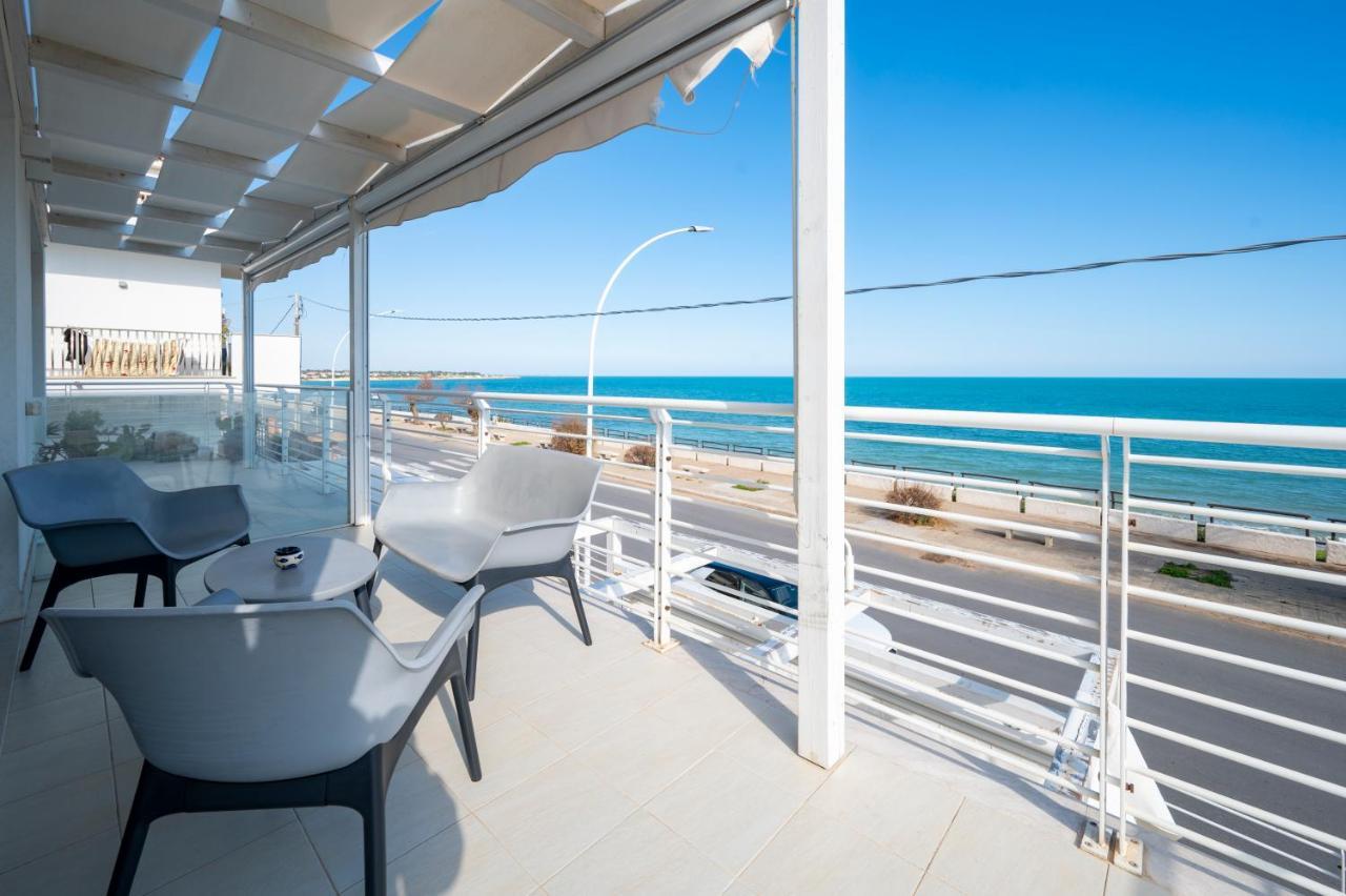 Luci Apartment Sea Beach Avola Exteriör bild