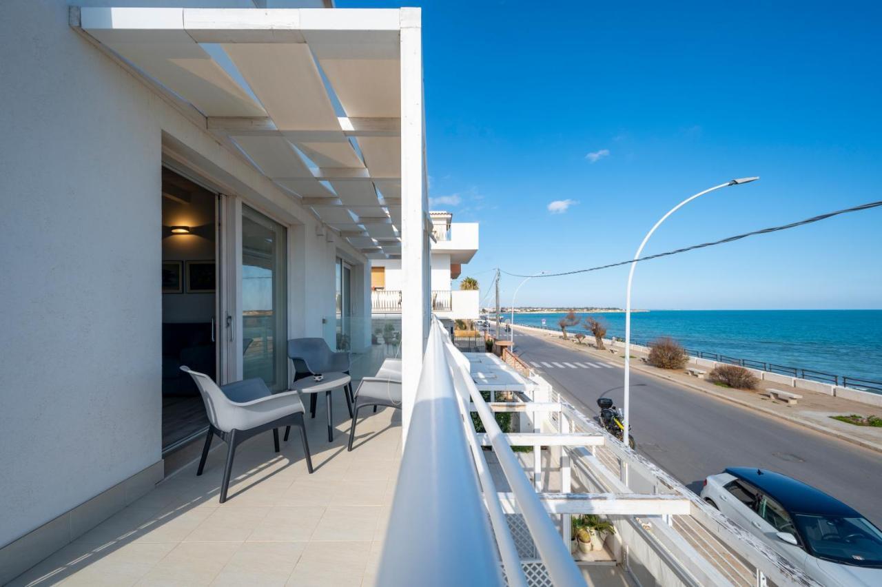 Luci Apartment Sea Beach Avola Exteriör bild